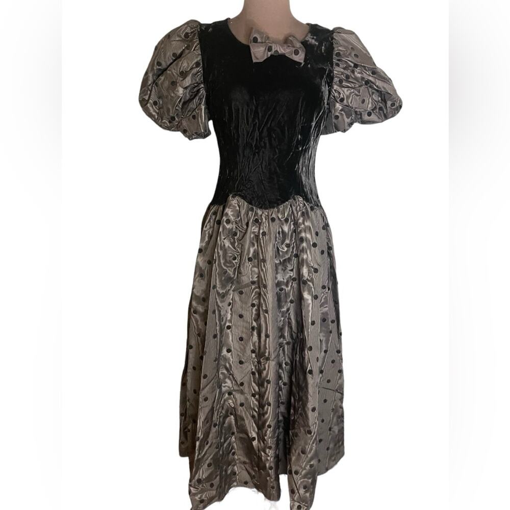 Vtg Velvet Satin Polka Dot Puff Sleeve Bow Dress Size 6 Whimsigoth Feminine